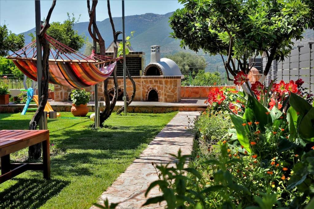 Ferienwohnung "Elegant & Quiet House" Igoumenitsa Exterior foto