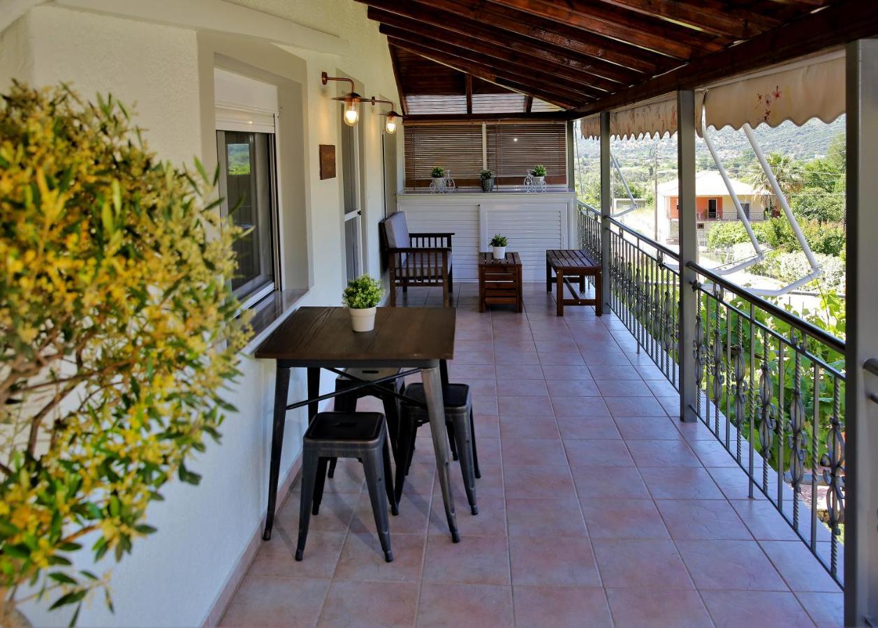 Ferienwohnung "Elegant & Quiet House" Igoumenitsa Exterior foto