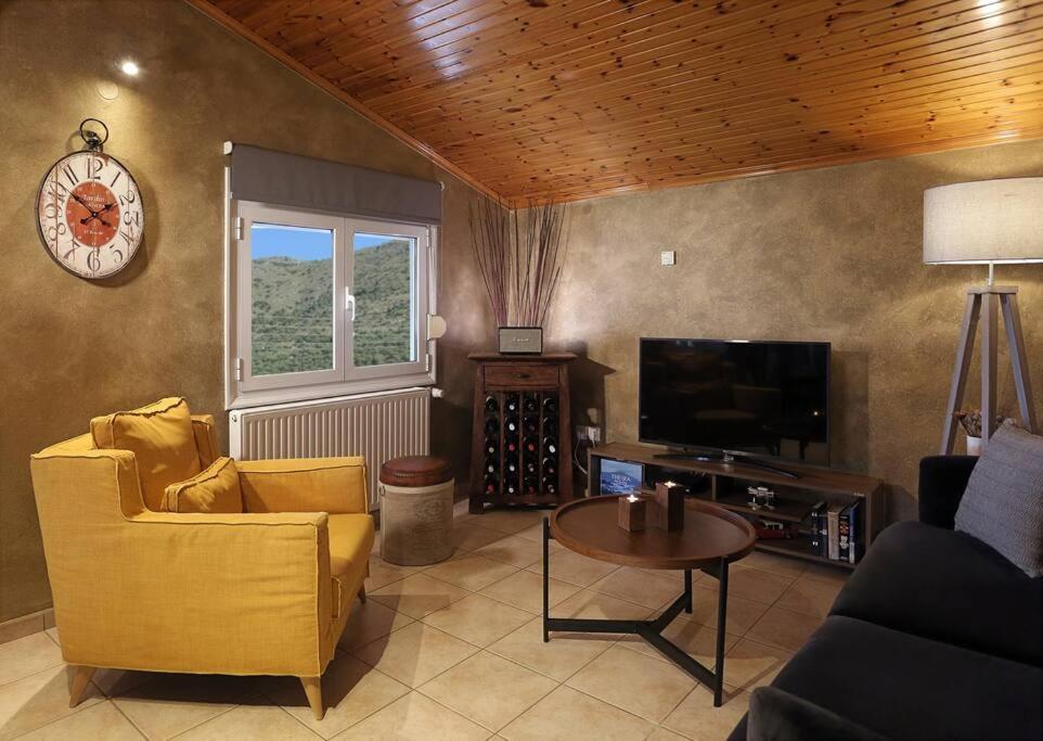 Ferienwohnung "Elegant & Quiet House" Igoumenitsa Exterior foto